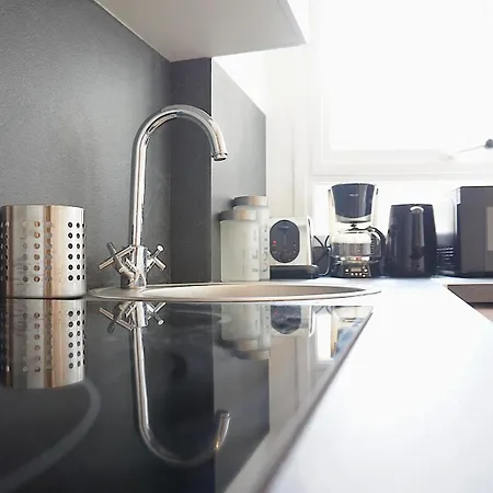 Montparnasse 1bdr 3* Paris